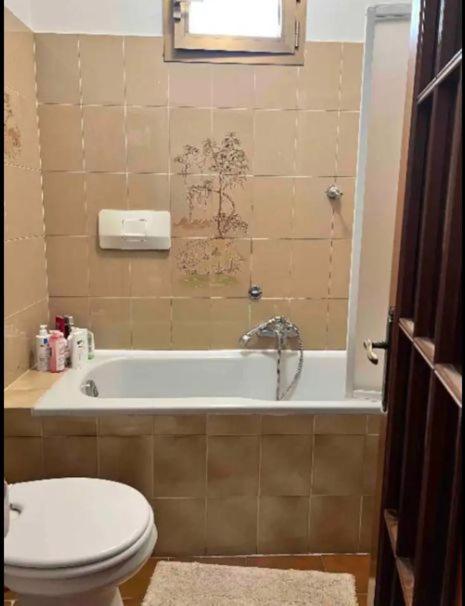 Cheerful Room, Sharing Kitchen In A Cosy Family Art House, Ideal For One Person Or Couple Sanremo Ngoại thất bức ảnh